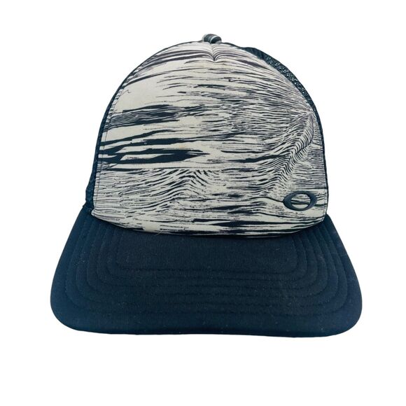 Oakley Hat Cap Adult Unisex Patted Foam Trucker Mesh Black Adjustable - Picture 1 of 5